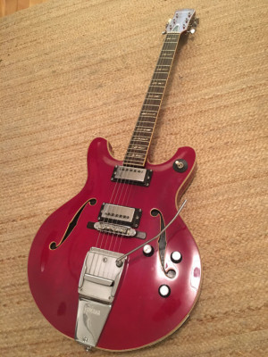 - Ofertón- Guitarra de caja vintage Yamaha SA-50 cherry red