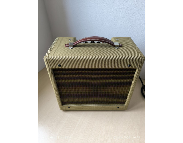 Réplica Fender Champ 5F1 handwired Custom