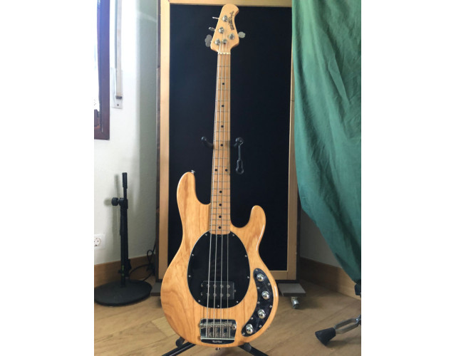 Music Man StingRay 3-EQ H