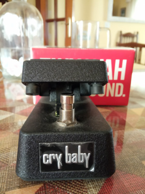 Mini Cry Baby