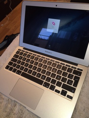 Apple MacBook Air 11,6" i5 1.3 Ghz 256Gb impecable