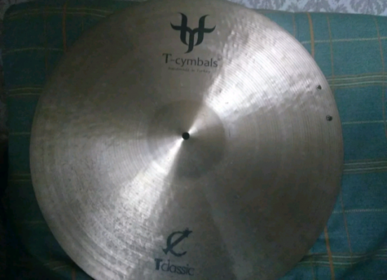 T Cymbals  classic 22 paper thin Ride