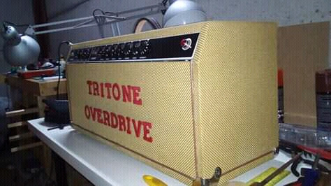 Tritone Overdrive 45W. Handwired cabezal valvulas.