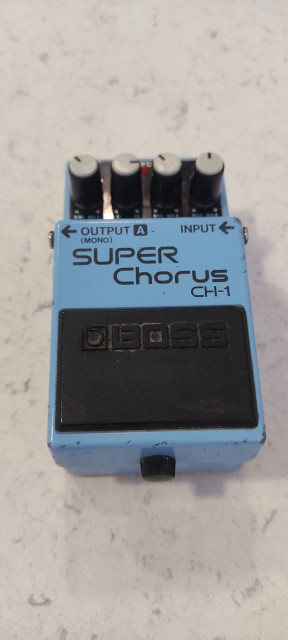 Boss ch1 Super Chorus (analógico, etiqueta azul)
