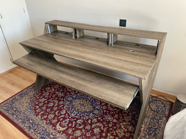 Glorious Sound Desk Pro Walnut Escritorio Estudio