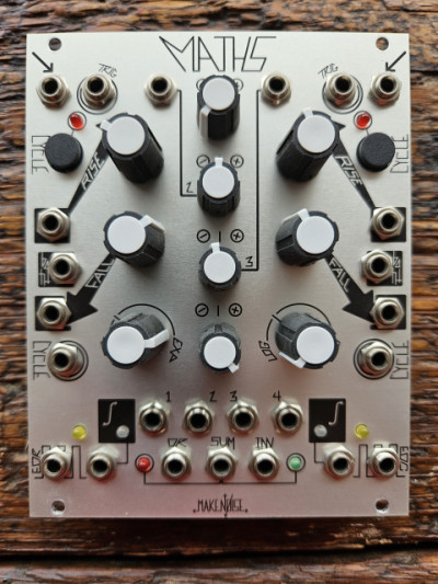 Varios Eurorack (Skiff, Maths, Black Wavetable VCO, WASP, WMD...)