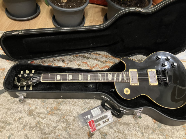 Vendo Gibson Les Paul Standard 96