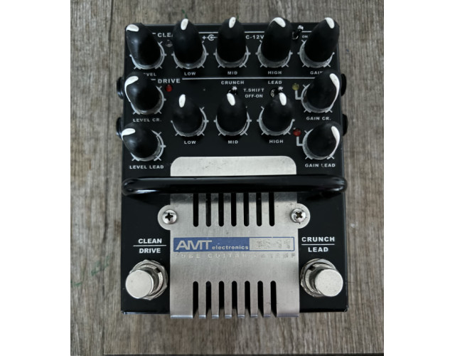 Pedal guitarra Tube preamp previo AMT SS 11B