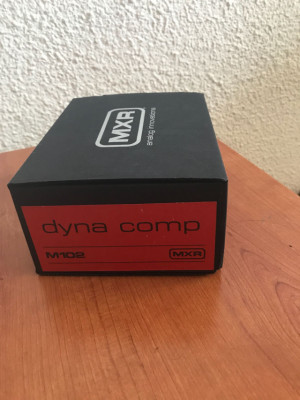 Pedal MXR Dyna Comp m102