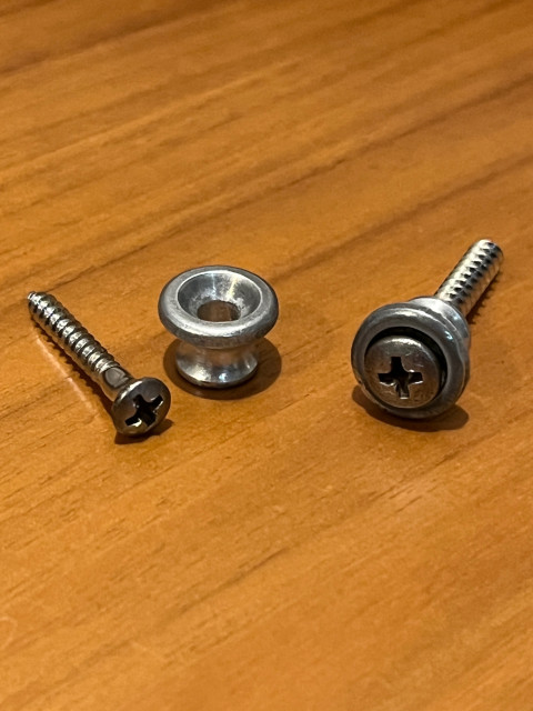 Gibson Strap Buttons