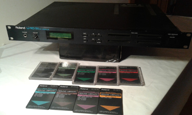 Roland U-110 (+pack 9xSN-U110 Pcm data Rom library cards!!!)