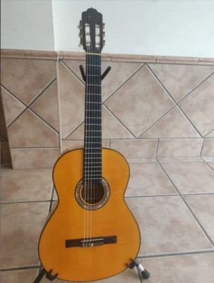 Guitarra flamenca artesan de Tomás Leal