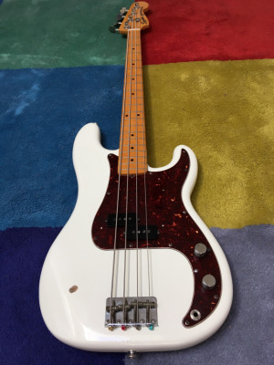 Squier JV Precision 1983 (Fender Japan)
