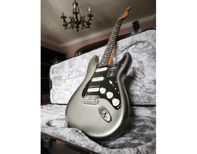 Fender American Profesional 2 HSS Mercury