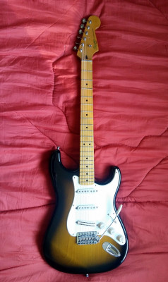 (RESERVADA) Fender Squier Classic Vibe Strat 50's DIMARZIO