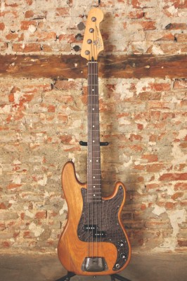 Fender Precision Customized