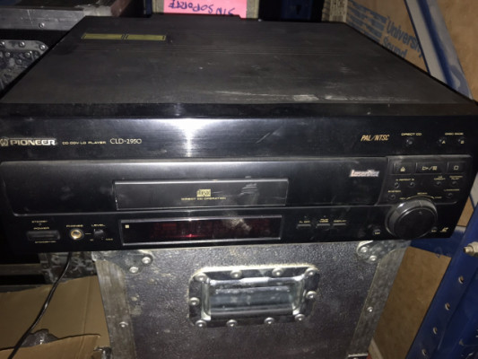 Laserdisc Pioneer CLD-2950