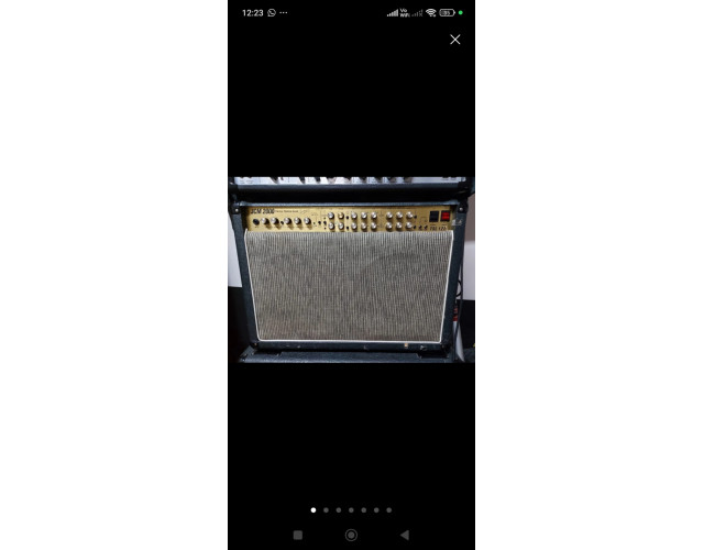 Amplificador Marshall JCM 2000 TSL 122 Triple Super Lead 3-Channel 100-Watt 2x12" Guitar Combo