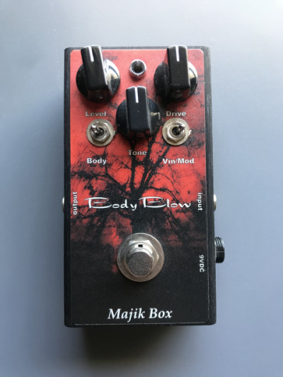 Pedal Body Blow Jake e Lee Majik Box overdrive