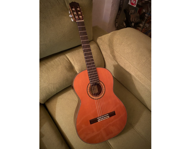 Takamine Clasica. Numero 6. Japon 1979.