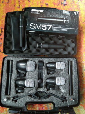 Set 8 micrófonos SHURE para batería +regalo.