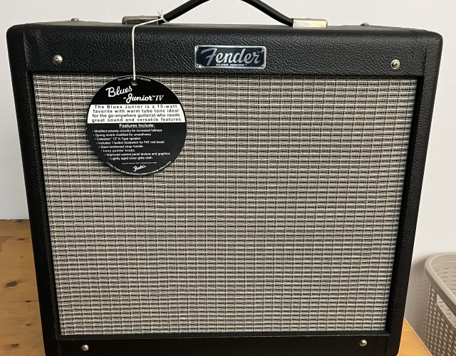 Amplificador Fender Blues Junior