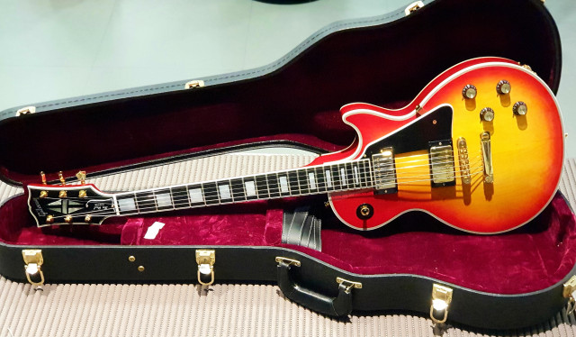 Gibson Les Paul Custom Heritage Cherry Sunburst 2010