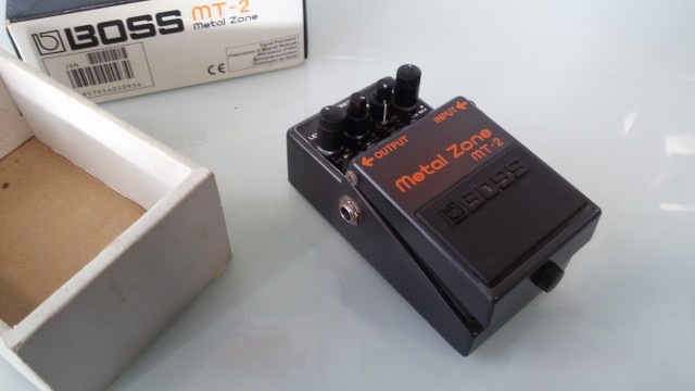 Boss MT-2 metal zone (pendiente de pago)