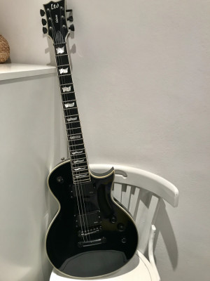 Guitarra ESP/LTD EC1000