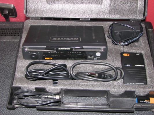 Sistema inalámbrico Samson CR77 UHF Ch-U2