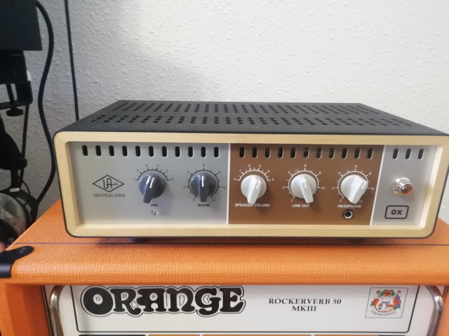 Universal Audio OX amp top box