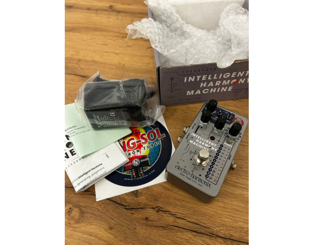 Electro Harmonix Intelligent Harmony Machine