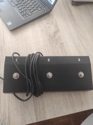 Vendo/ cambio: Pedales cambio de canal / footswitch