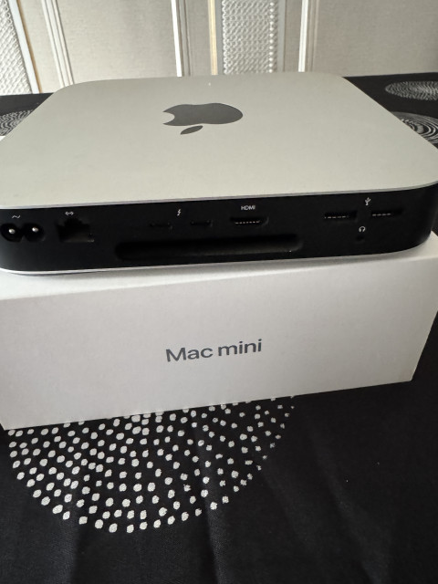 Mac Mini M1 16GB RAM