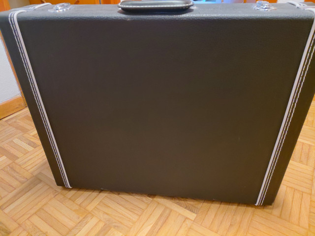 Soporte 3 guitarras Fender