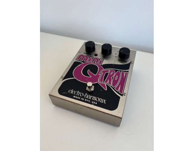 Electro-Harmonix Q-Tron Mini Envelope Filter