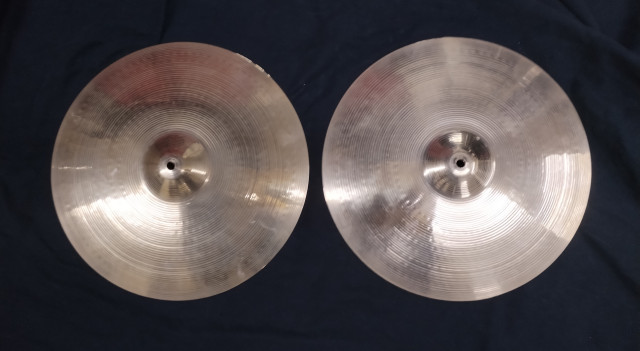 Hi Hat 16" Avedis 70's