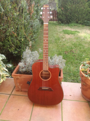 Guitarra acústica Maison W711C