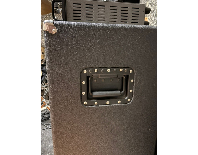Ampeg svt3 pro + pantalla ampeg classic 4x10