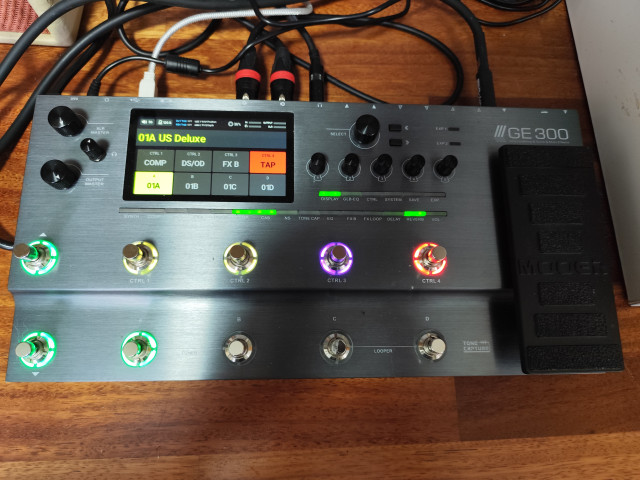 Mooer GE300 + Funda