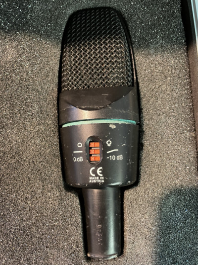 Microfono AKG C3000