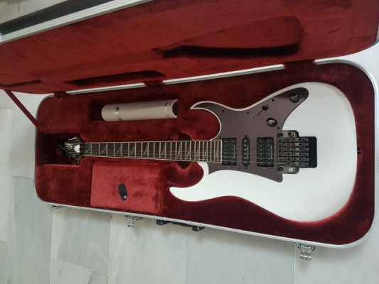 Guitarra Electrica Ibanez Prestige RG2550Z