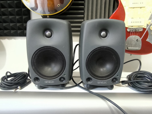 Genelec 8030A (La pareja) + 2 cables xlr