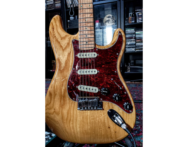 Cambio Fender partcaster stratocaster lite Ash por SG con p90 o Epi custom