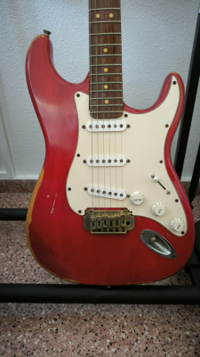 Guitarra luthier hecha por partes