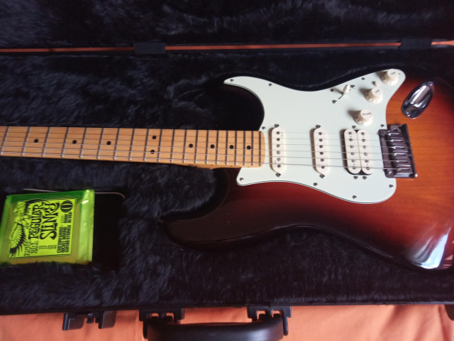 Fender stratocaster Deluxe aniversario