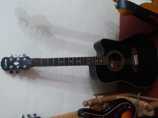 Epiphone by gibson 90s electroacustica