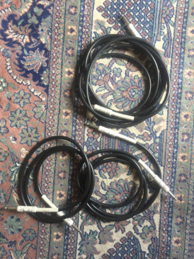 3 cables Fender