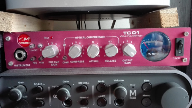 Cambio Previo/compresor de micro a valvulas sm pro audio TC01