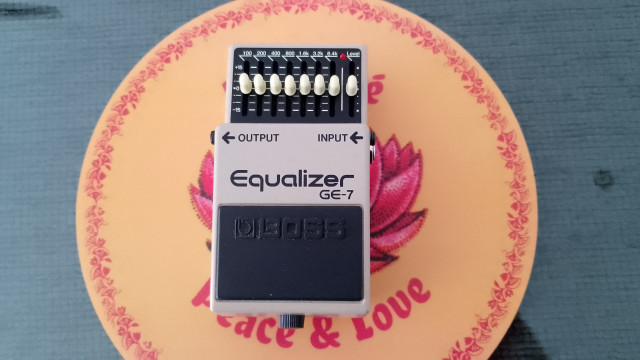 VENDIDO. Ecualizador Boss GE-7